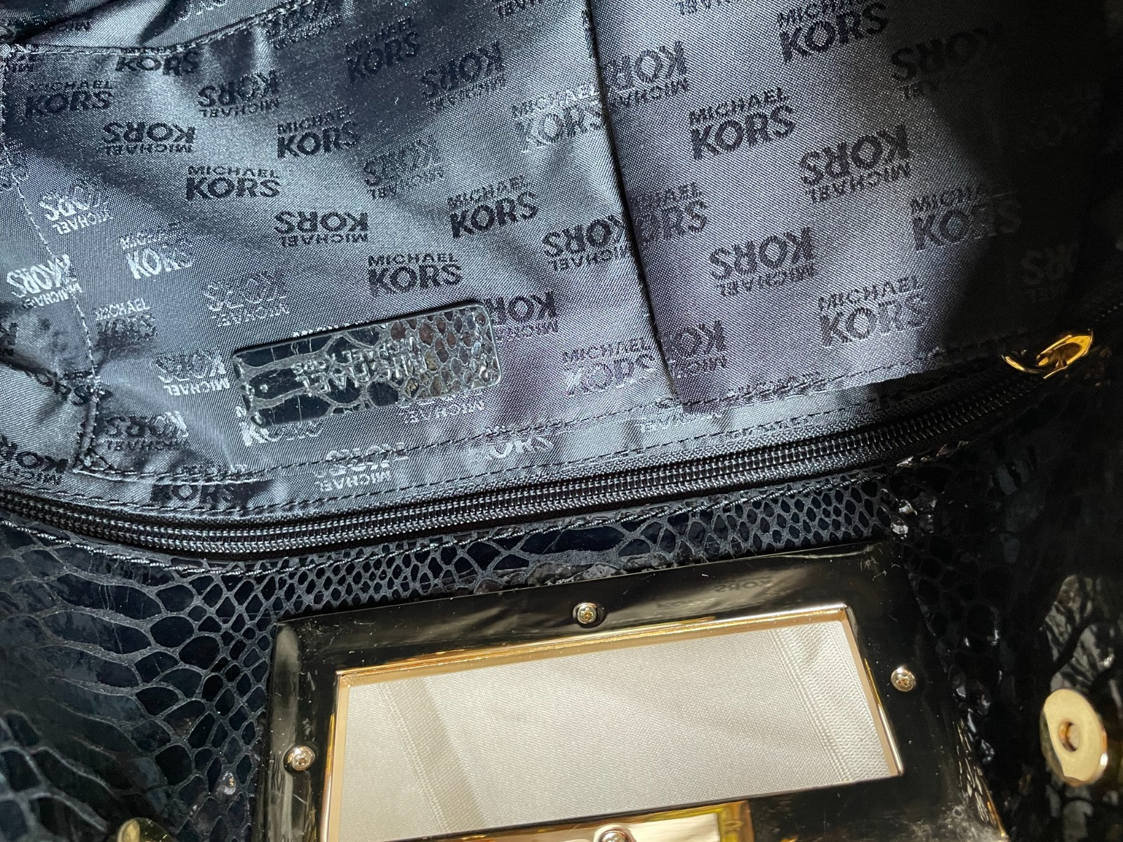 LARGE MICHAEL KORS BLACK LEATHER  PYTHON  CLUTCH/… - image 3