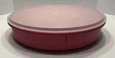 Tupperware 242-5 12" Pink Round Pie/ Cupcake/Cookie Container W/Lid 224-16 READ