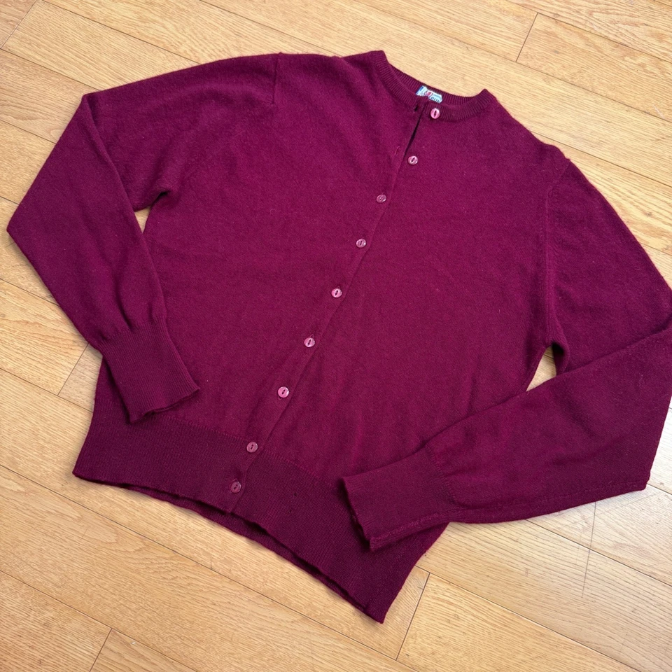 Cárdigan Munrospun 100% Cachemira Pura Borgoña Botón Frontal Hecho en Escocia Foto 2 de 4