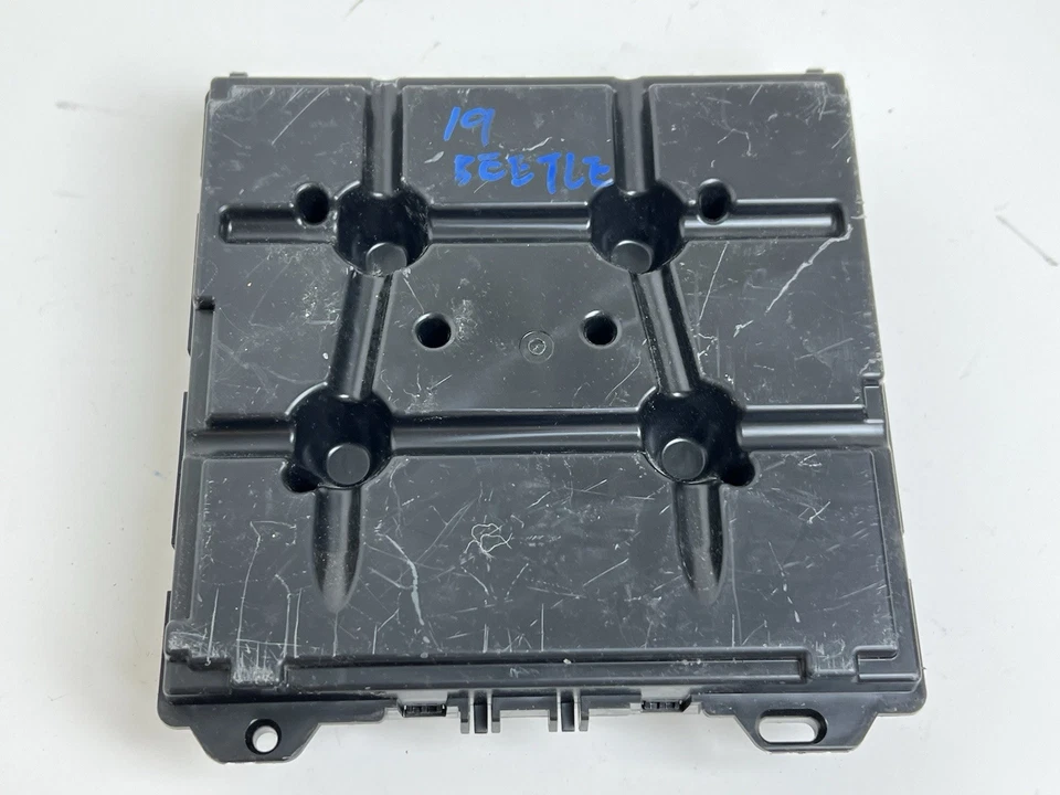 2019 VOLKSWAGEN BEETLE BODY CONTROL MODULE BCM BCU 7E0937190D OEM - Imagem 3 de 4