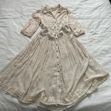Axes Femme Cream floral lace middle long dress Size medium