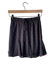 Jun & Ivy XS Black Kiss & Heart Valentine Print Pull-on Stretch Flare Mini Skirt