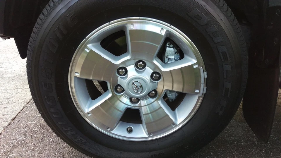 Tapa central Toyota Tacoma 4Runner 2003-2007 4260B-04020 posventa Foto 3 de 3