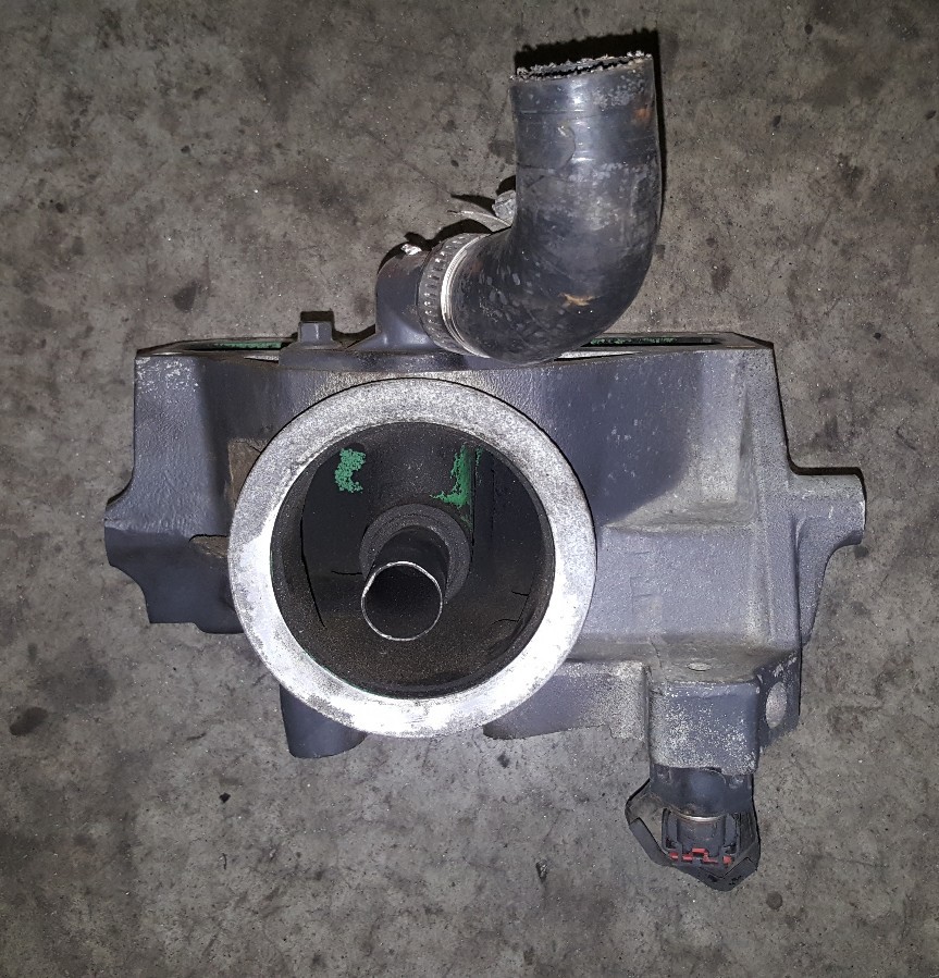 CUMMINS ISC EGR INTAKE CONNECTION 5262481 4996355 | eBay