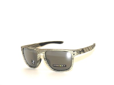 oakley 9377