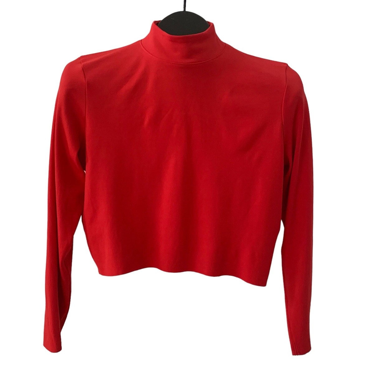 nike turtleneck crop top