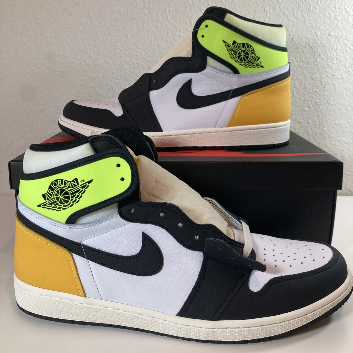 Jordan 1 Retro High OG Volt for Sale | Authenticity Guaranteed | eBay