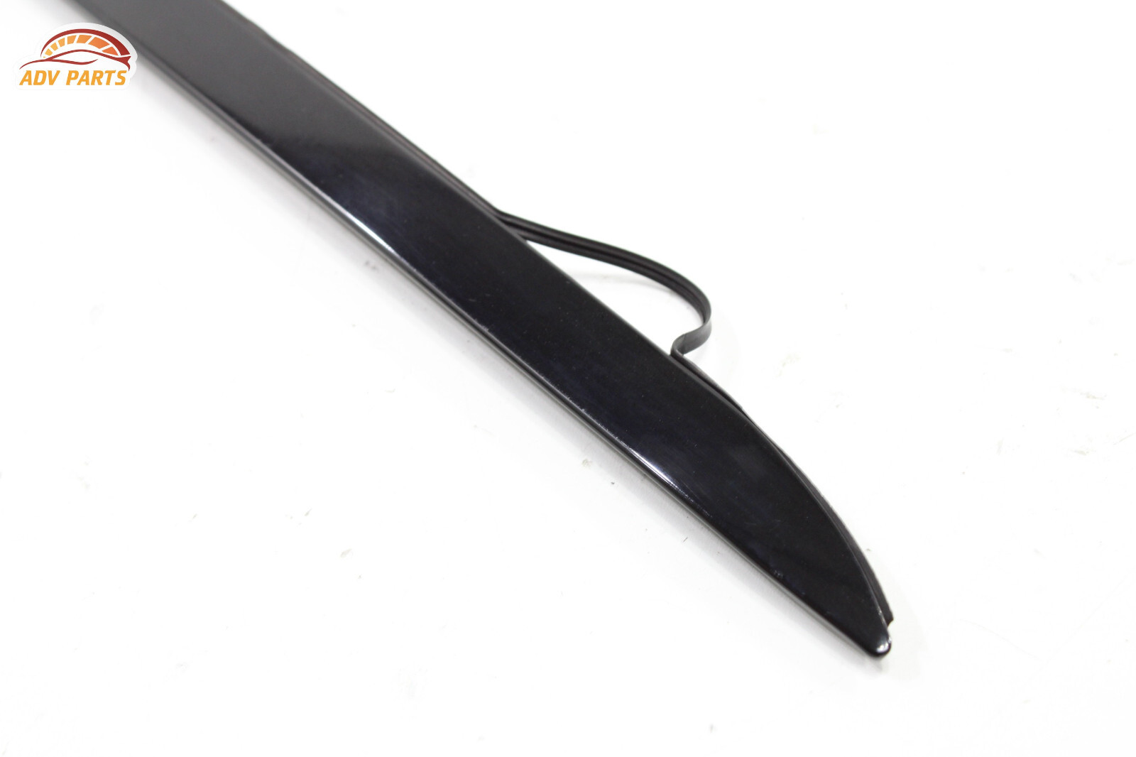 2006 - 2012 BENTLEY CONTINENTAL WINDSHIELD RIGHT SIDE DRIP SEAL MOLDING OEM