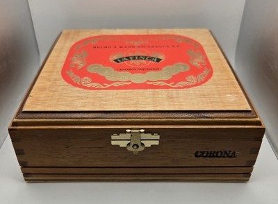 Vintage 1999 LA FINCA ''Empty'' Wood Cigar Box ~ Nicaragua Handmade ROMEOS Corona