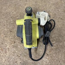 RYOBI 6 Amp Corded 3-1/4 in. Hand Planer with Dust Bag MISSING