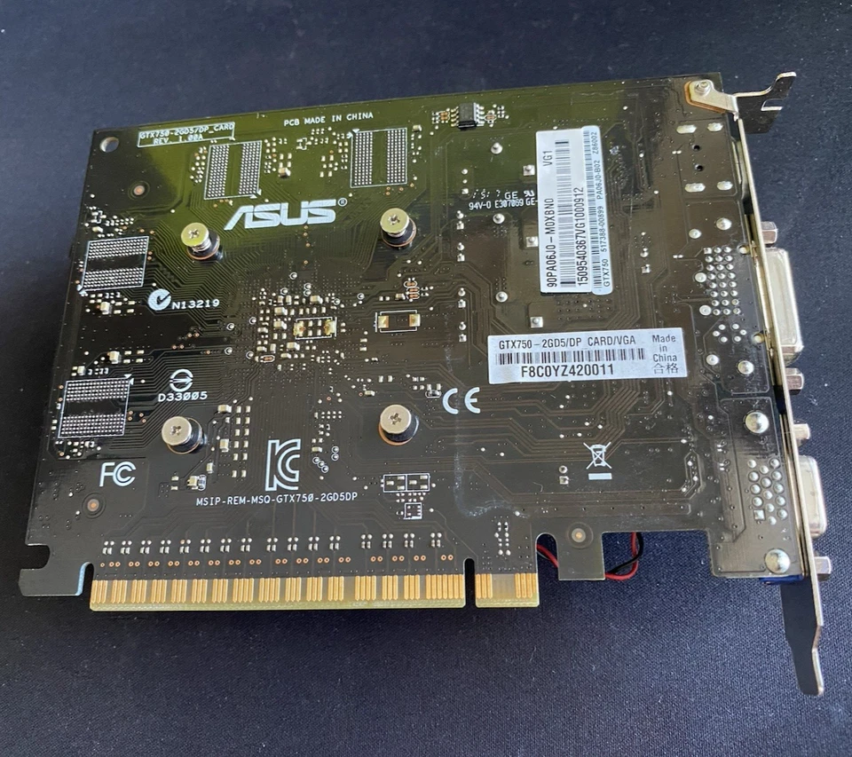 ASUS NVIDIA GeForce GTX 750 OC 2GB GDDR5 Graphics Card GPU - Image 3 of 3