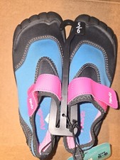 Newtz Water Shoes Womens Size 5/6 New with Tags