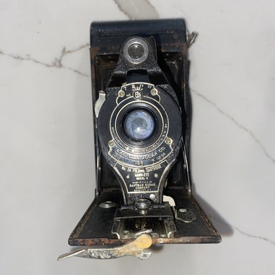 Vintage 1910s Kodak No. 2A Folding Autographic Brownie Camera Use