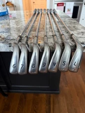 Ping G  White Dot Iron Set 6-PW + SW + LW (7 Clubs) Stiff Flex  RH