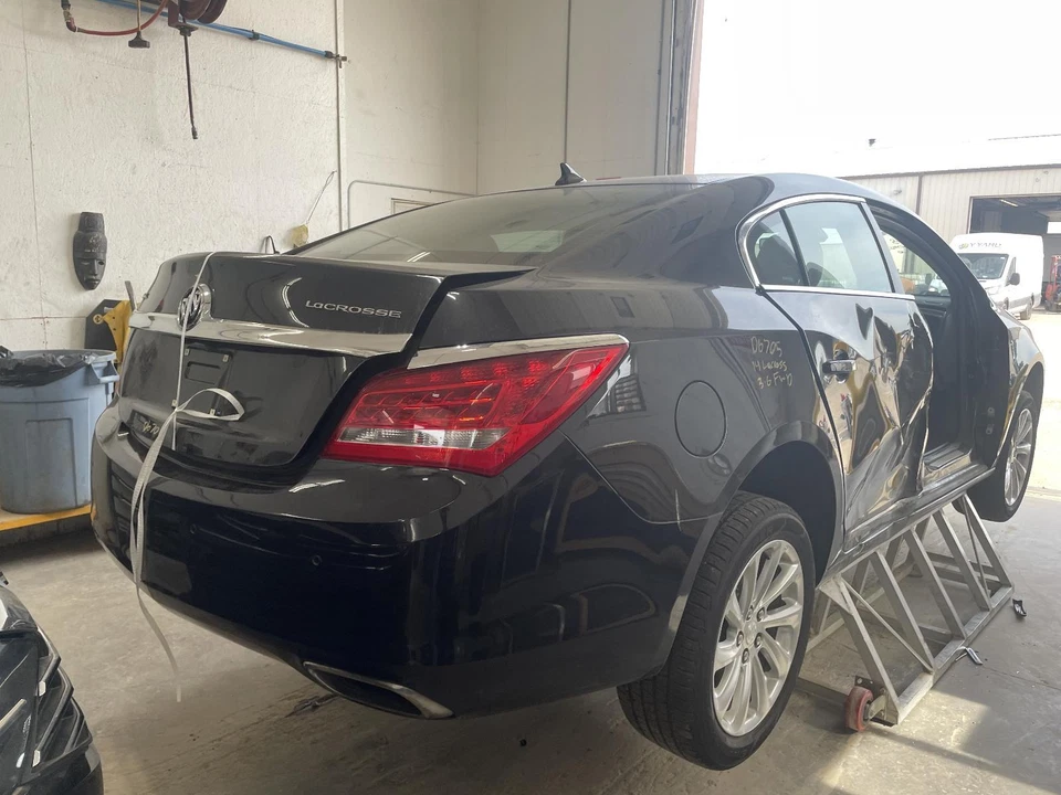 Used Blind Spot Detection System Warning Control Module fits: 2014 Buick Lacross - Imagen 3 de 4