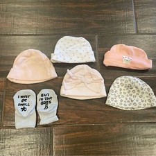 5 Newborn Baby Beanies and 1 Pair Socks Bundle Lot Wholesale