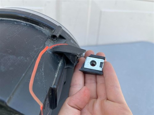 2015-2018 15 16 17 18 Jeep Renegade Halogen Headlight OEM - Picture 17 of 20