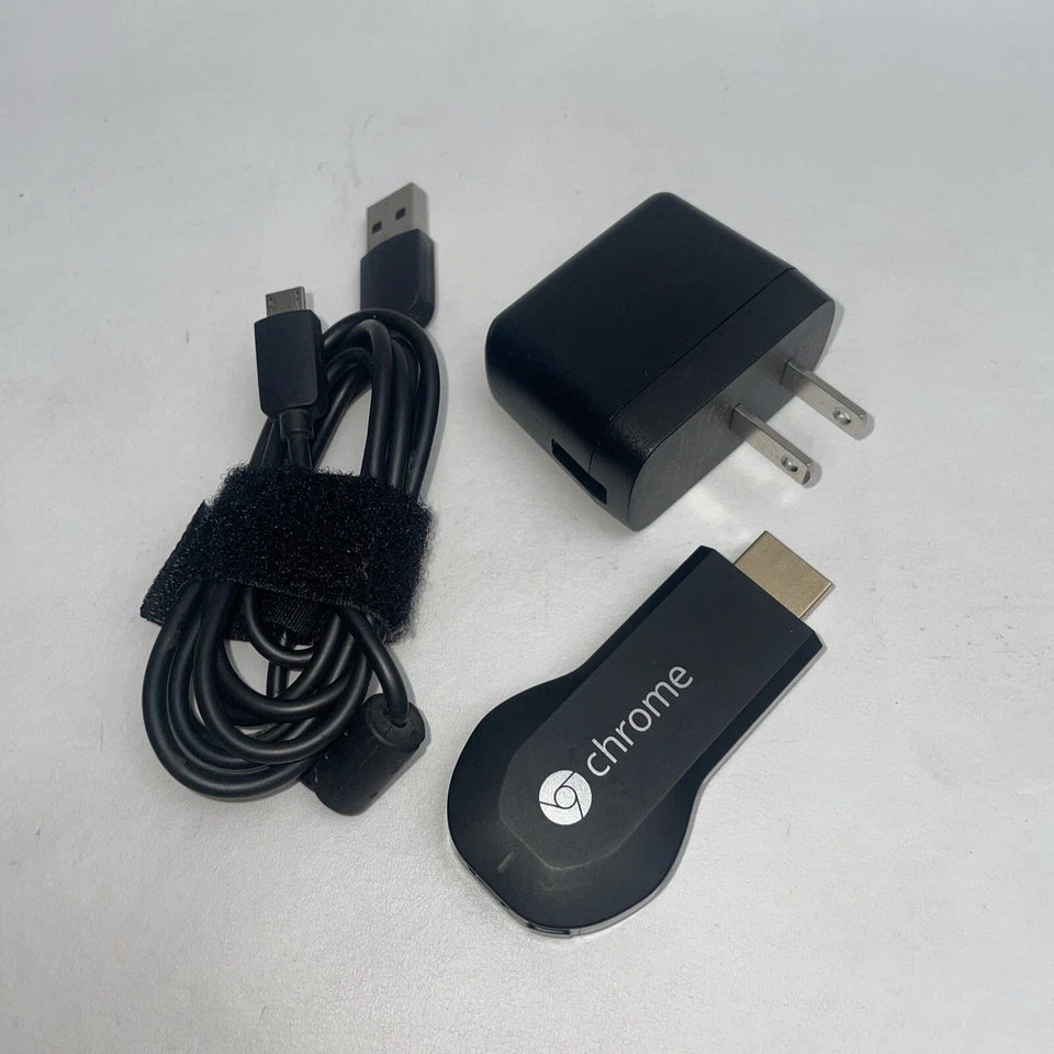 Google Chromecast (1st Generation) Streaming Media Player - H2G2-42 (Black) - Image 2 of 4