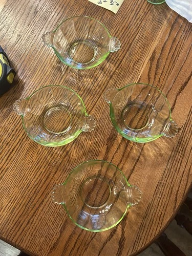 Set of 4 Ice Cream Dishes Vintage 4 Inches Green Depression Glass