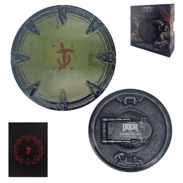 FaNaTtik Doom: The Dark Ages Shield Saw Medaillon & Kunstkarte - Limited Edition-image