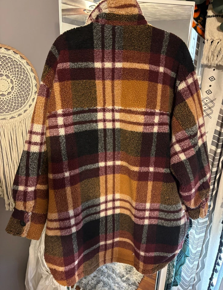 American Eagle Womens sherpa plaid shirt jacket. NWT. XXL. OVERSIZED.  - Image 2 of 3