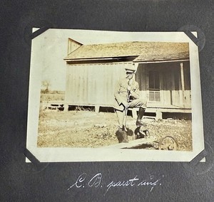 1924 4 1/2” X 3 3/4” Original Photo Of Duck Hunter Visiting Texas 1898 Wincheste
