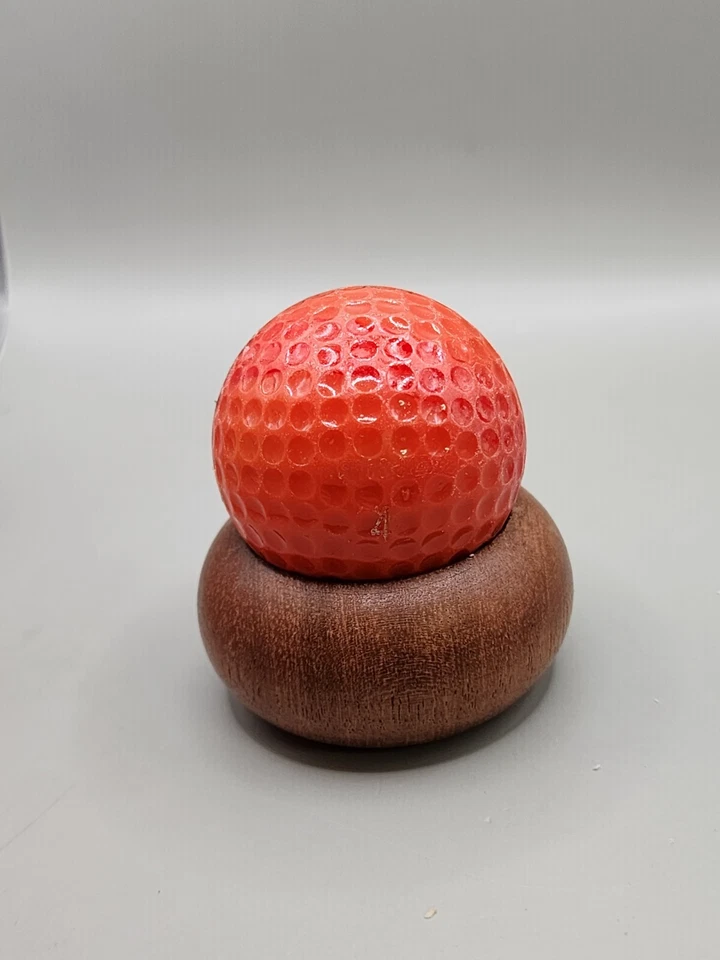 Pelota de Golf Ping Verde y Roja Dos Tonos Ping Coleccionistas Pelota de Exhibición Foto 4 de 4