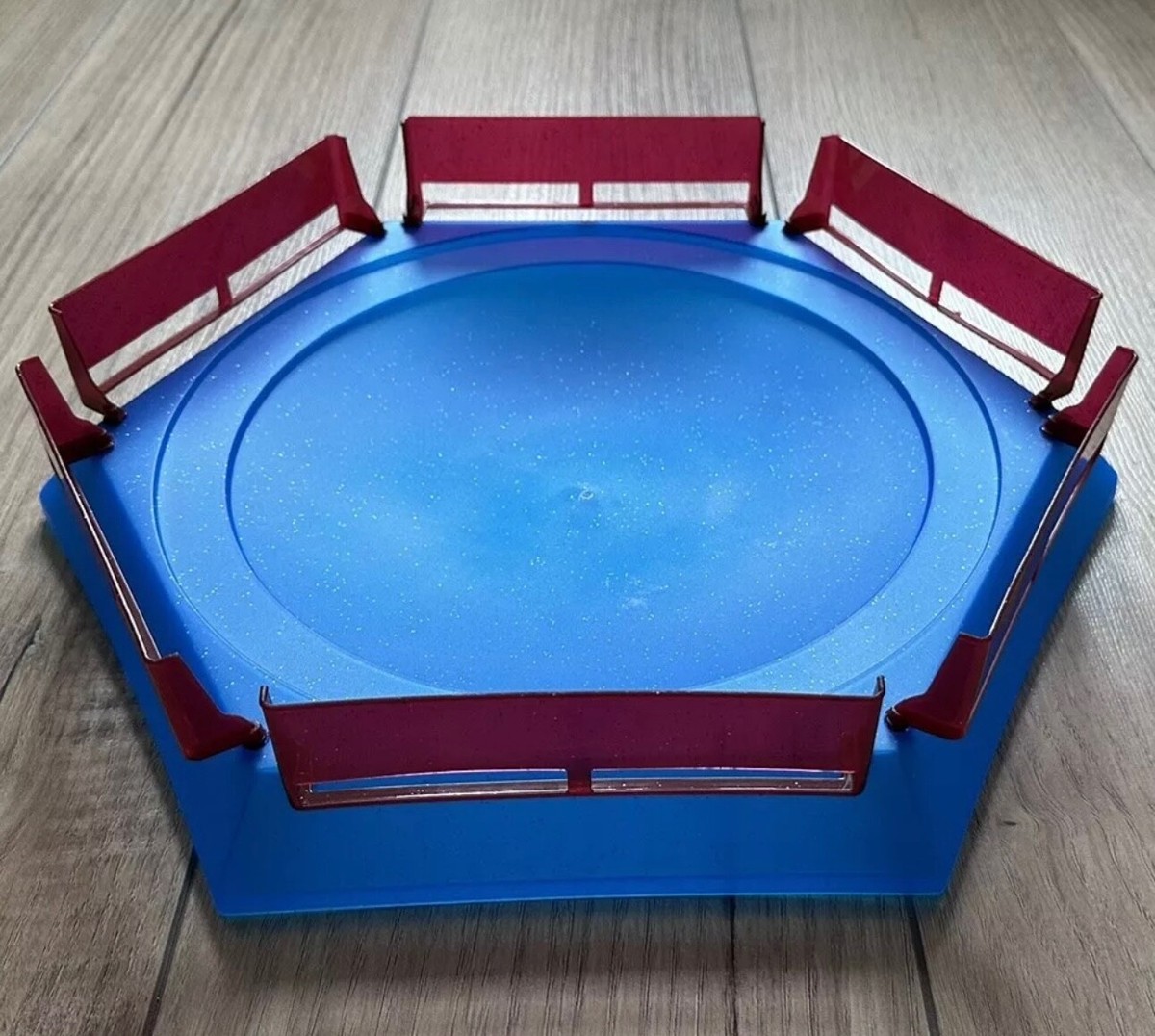 Beyblade Arena Stadium Blau-Dunkelrot New