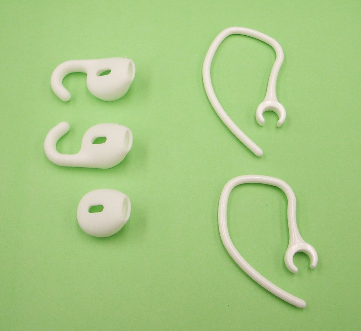Genuine Jabra Boost spare Accessory Pack contains 3 Eargels & 2 Earhook in WHITE