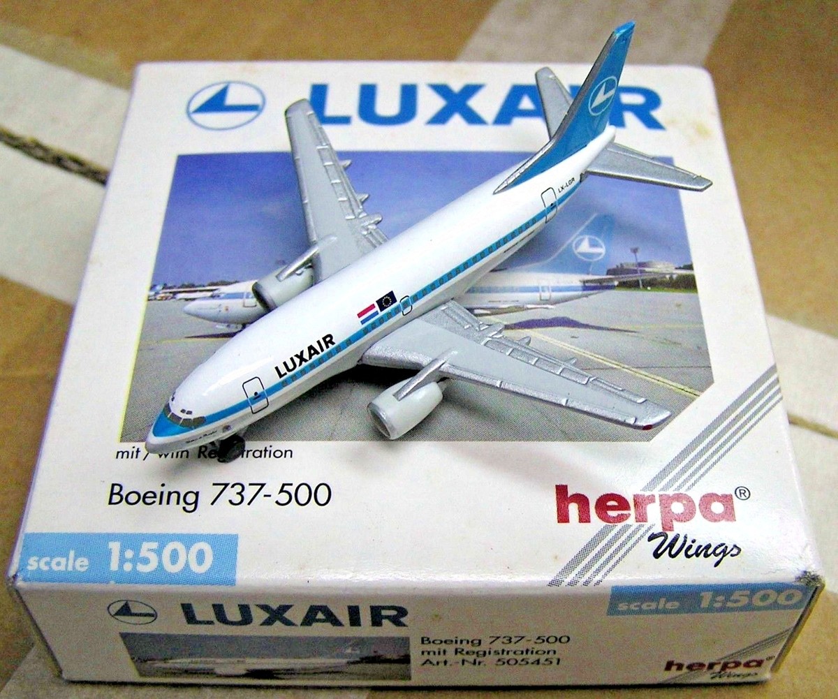 Herpa Wings 1:500 505451 LUXAIR Boeing 737-500 LX-LGR - Diecast