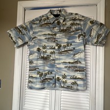Vtg Pierre Cardin Men s Short Sleeve Button-Up Hawaiian Shirt - X L- 1990 s