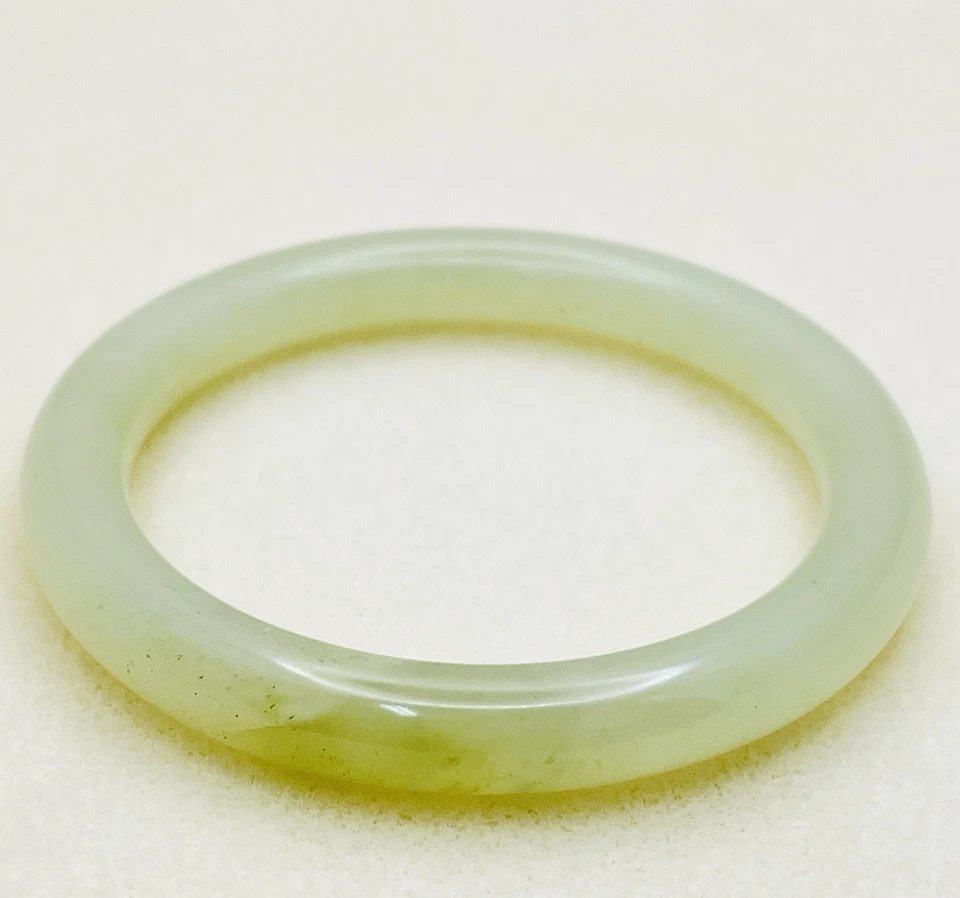Vintage Jade Bangle Bracelet Bohemian Asian Naturalist Light Green Jadeite Thick - Image 3 of 4