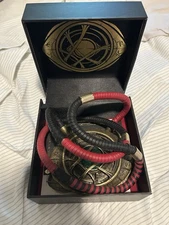 Eye of Agamotto (Doctor Strange) Marvel Light-Up Prop Replica Amulet