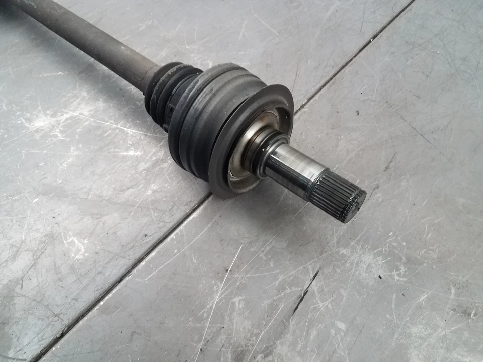 Mercedes AMG C 63 S 2016 eje trasero CV -** #6708 S4 Foto 3 de 4