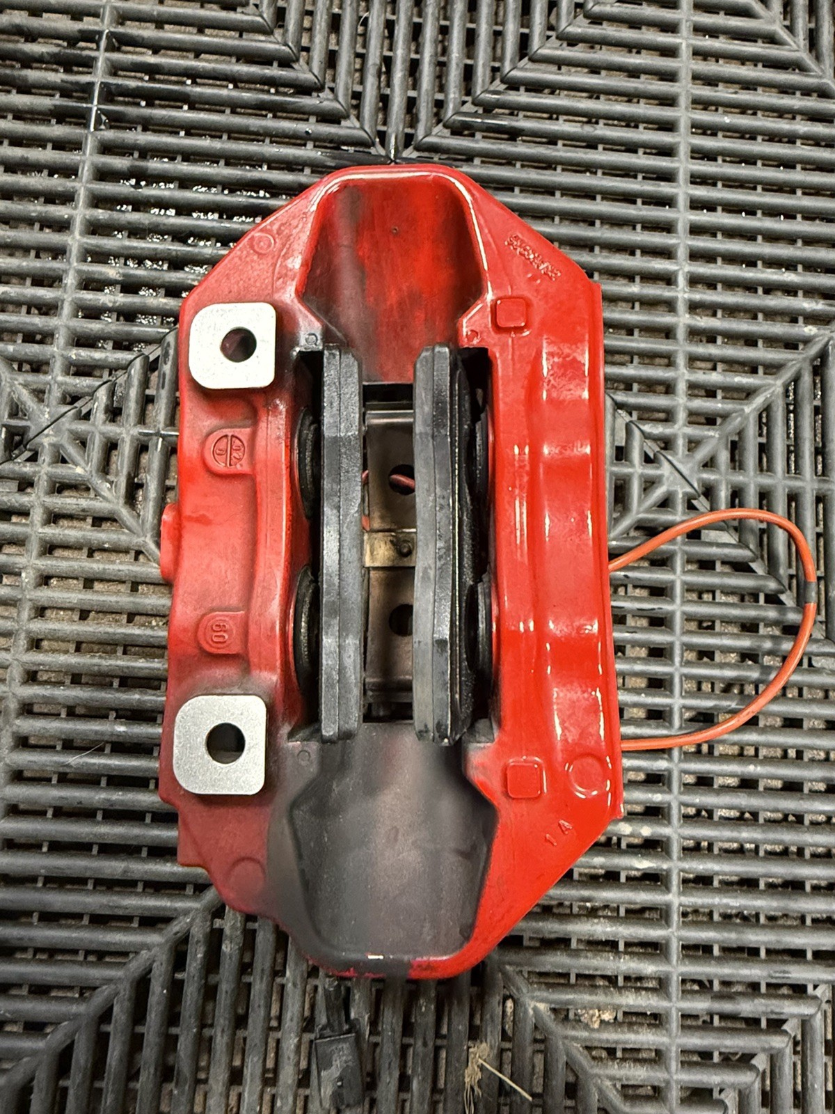 Rear right  Brake Caliper & Bracket Red OEM Ferrari California 2010