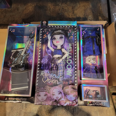 Rainbow Vision Shadow High Neon Shadow Doll *Brand New* Uma Vanhoose