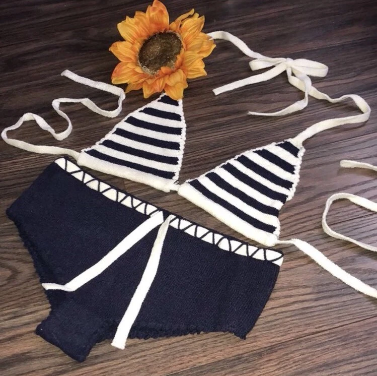 🍒SEXY Leg Avenue Conjunto de 2 piezas Tejido Bikini Top y Pantalones Cortos Conjunto | M/L | Foto 4 de 4