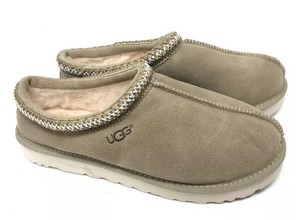 ugg slippers green