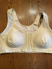 Women Posture Corrector Lift Up Bra Wireless Back Support Yoga Front Closure Bra