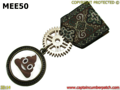 Steampunk Anstecker Brosche Pin Drape Medaille Poo Poop Mist Baby Windel Windel #MEE50