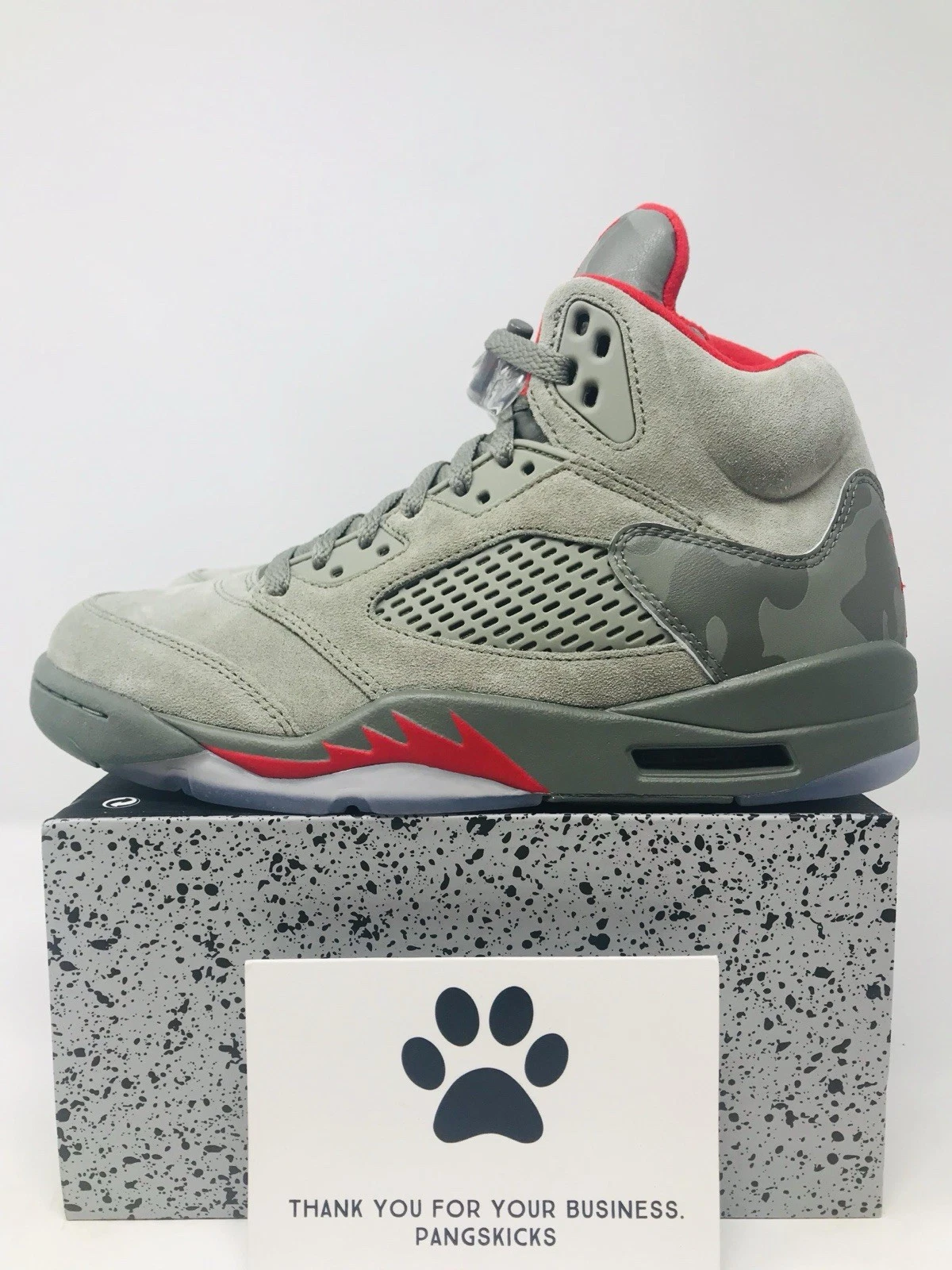 Nike Air Jordan 5 Retro Camo Size 136027-051 Size 8