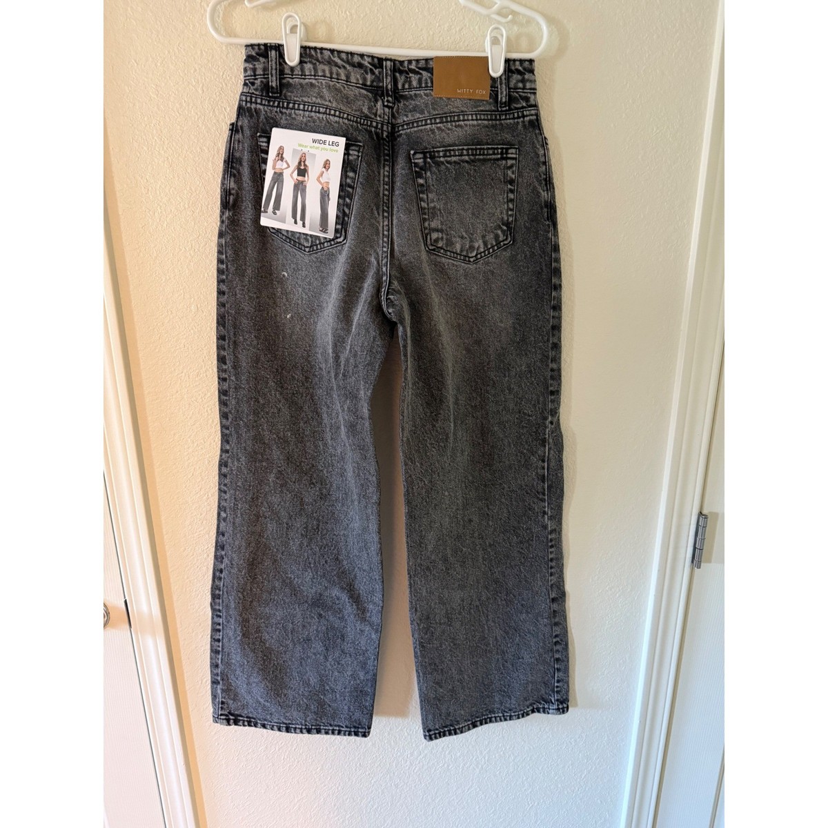 Witty Fox Women's Wide Leg Acid Wash Denim Jeans Size 5/27 Black