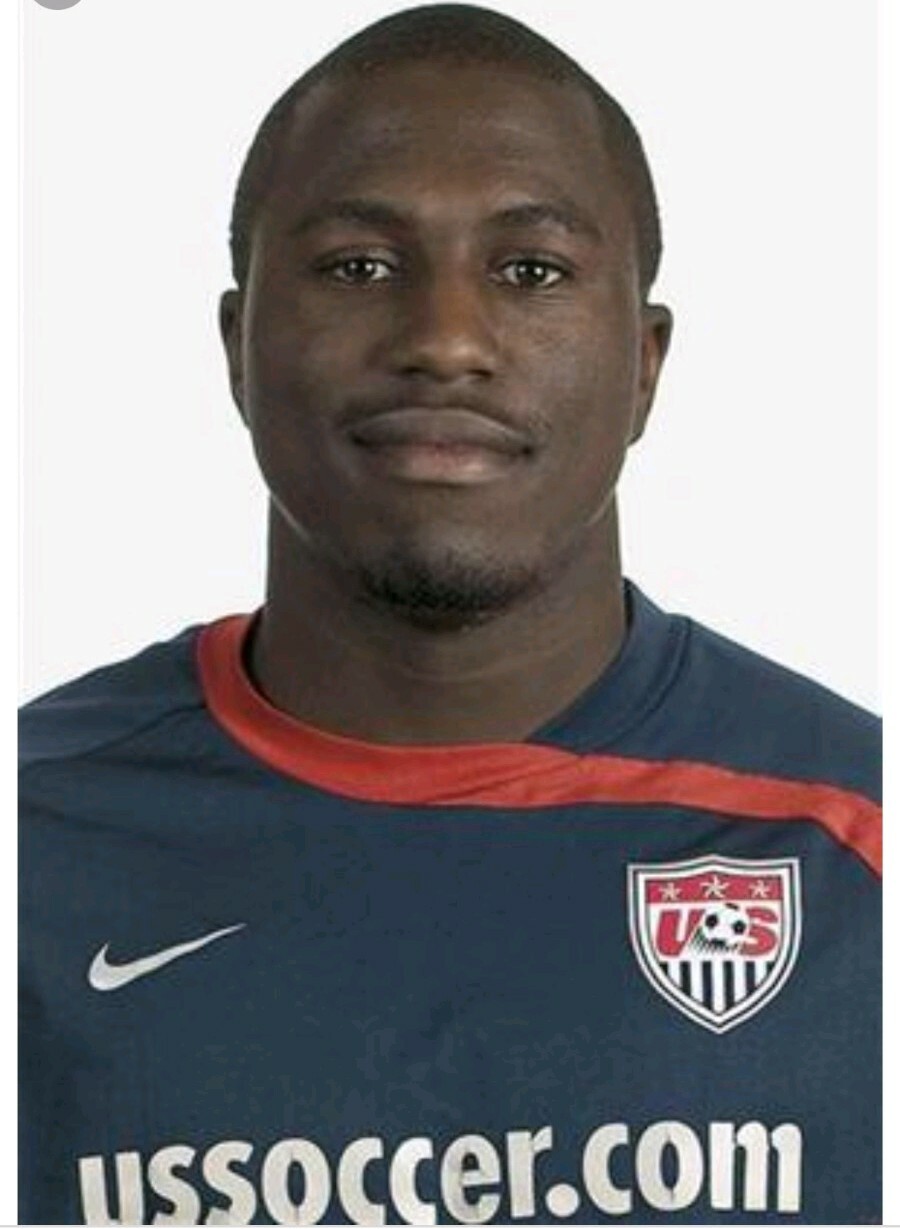USMNT rare Nike heavy training top worn by players size M or XL available.