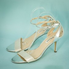 Nina New York Size 9 Sandals Open Toe Ankle Strap Silver Metallic Wedding Heels