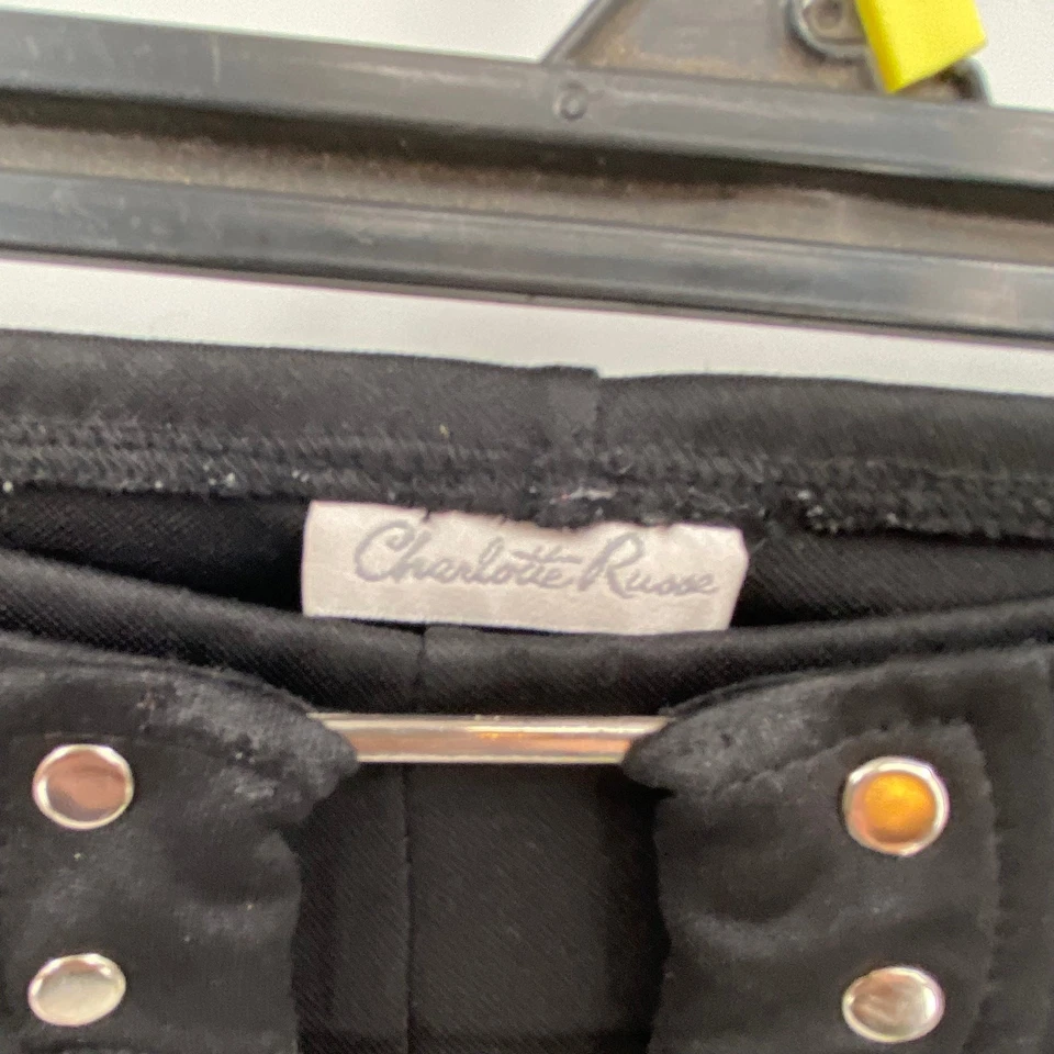 Pantalones negros Charlotte Russe Foto 3 de 4