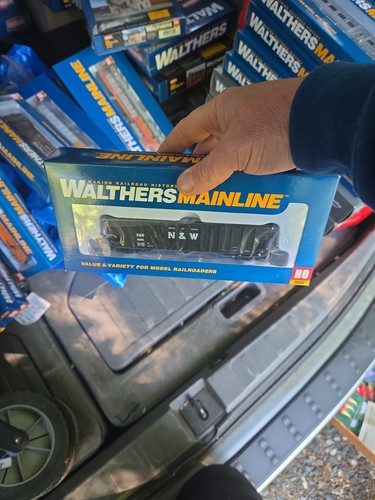 Coche tolva WALTHERS/Mainline #910-6707 N.& W. 3 bahías #92034 H.O. 1:87 | Zustand: New