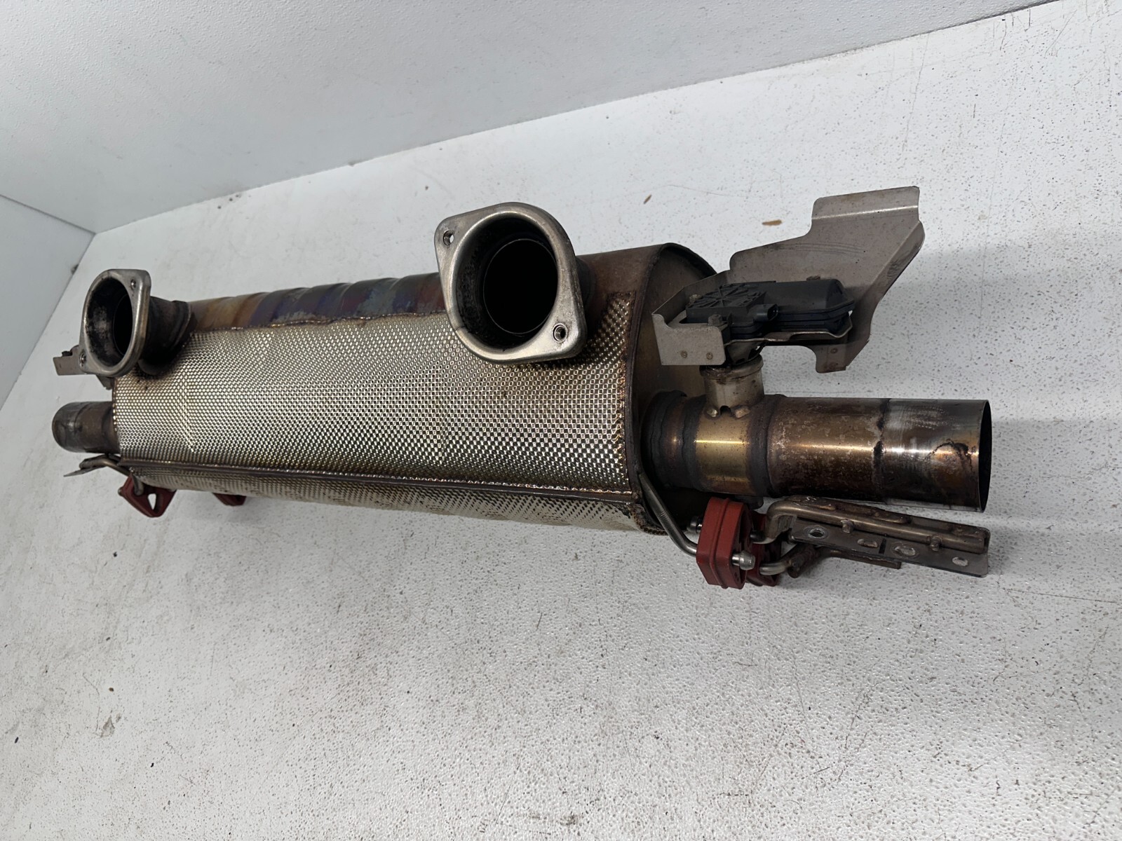 2018-2022 ASTON MARTIN VANTAGE V8 4.0L MUFFLER SS QUAD EXHAUST OEM KY63-5230-CA