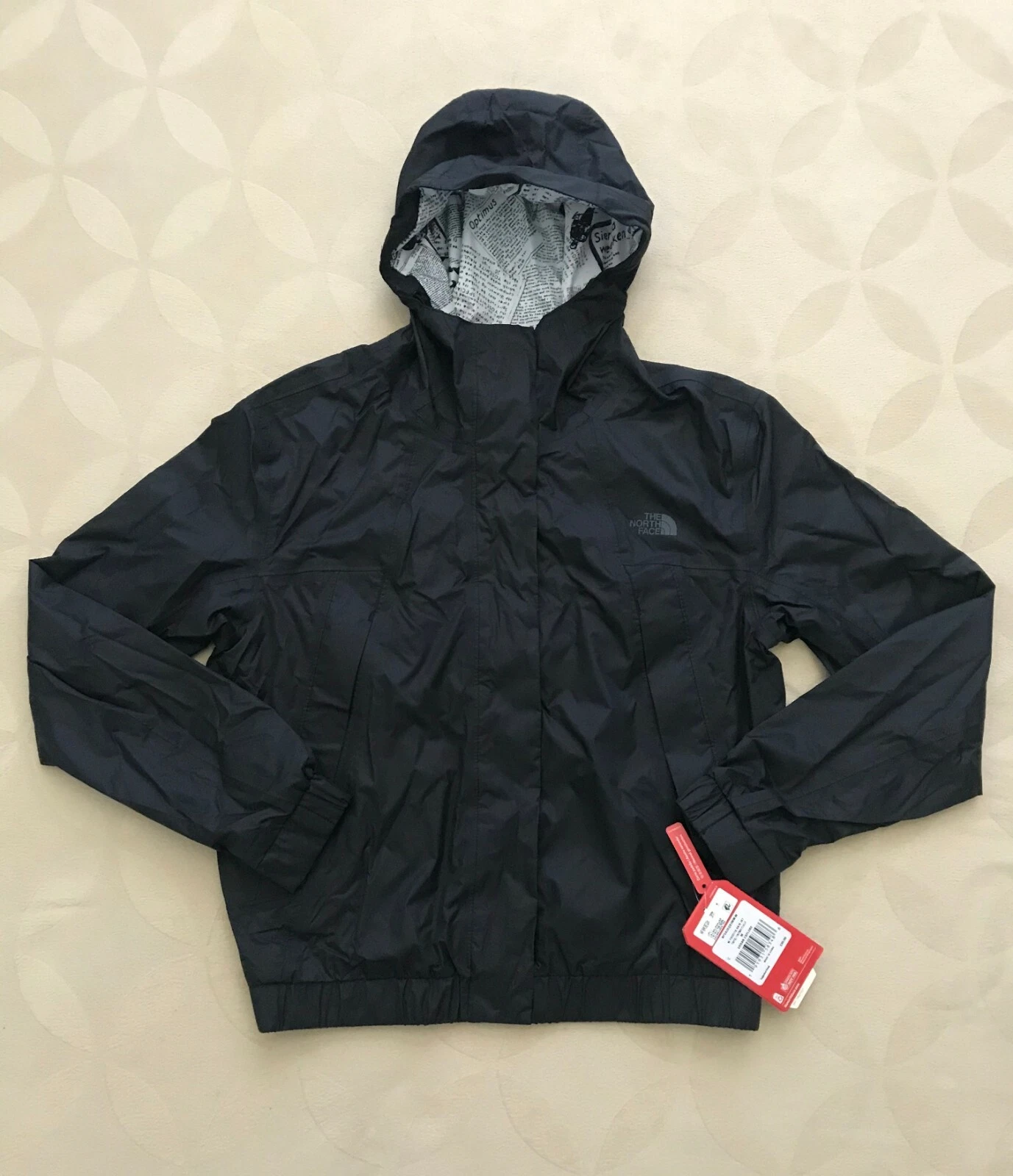 The North Face Black Precita Waterproof Hooded Rain Jacket Size M NEW with tag