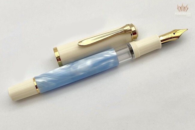 PELIKAN SPECIAL EDITION CLASSIC M200 PASTEL BLUE WITH GOLD TRIM 
