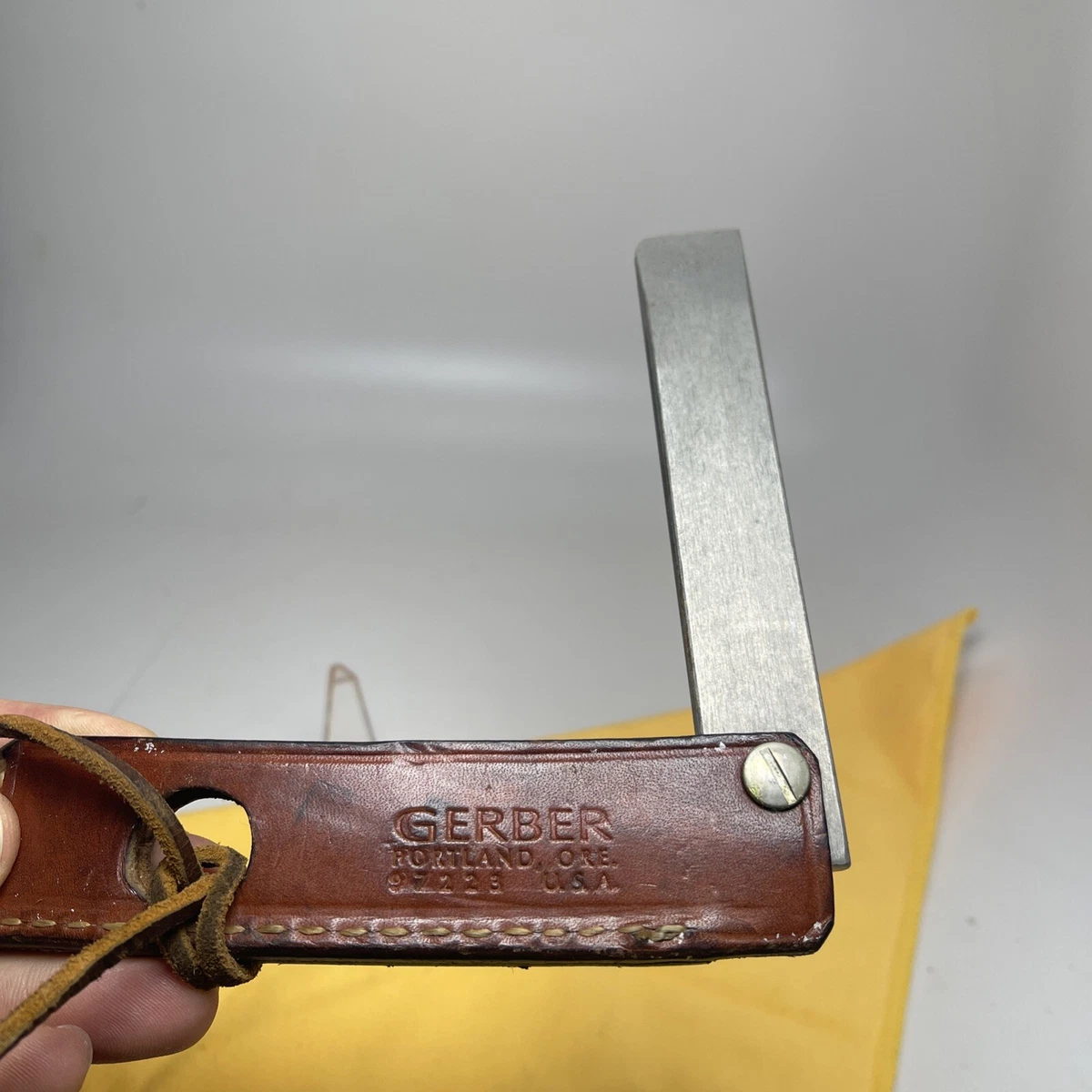 Gerber Knife Sharpener In Collectible Knife, Sword & Blade